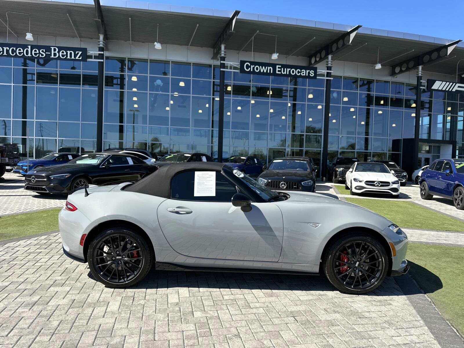 2025 Mazda MX-5 Miata Miata photo 3