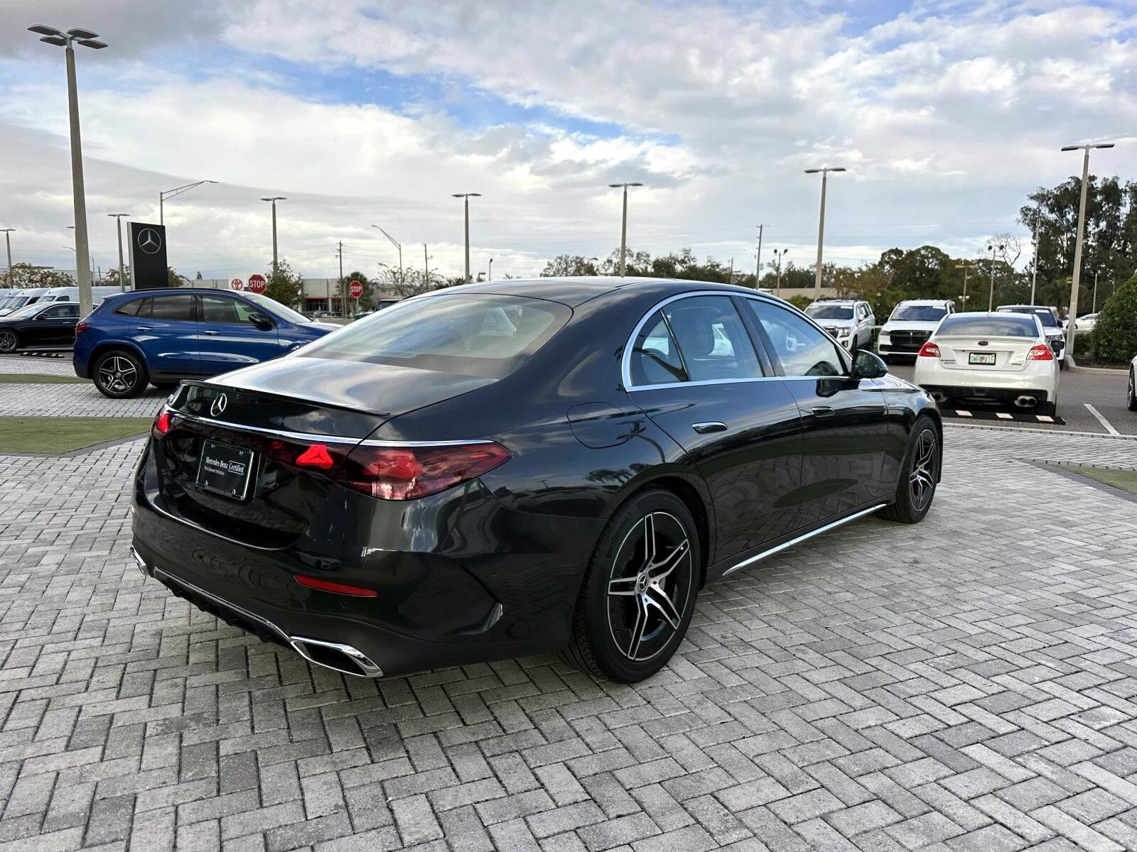 2025 Mercedes Benz E 350 photo 4