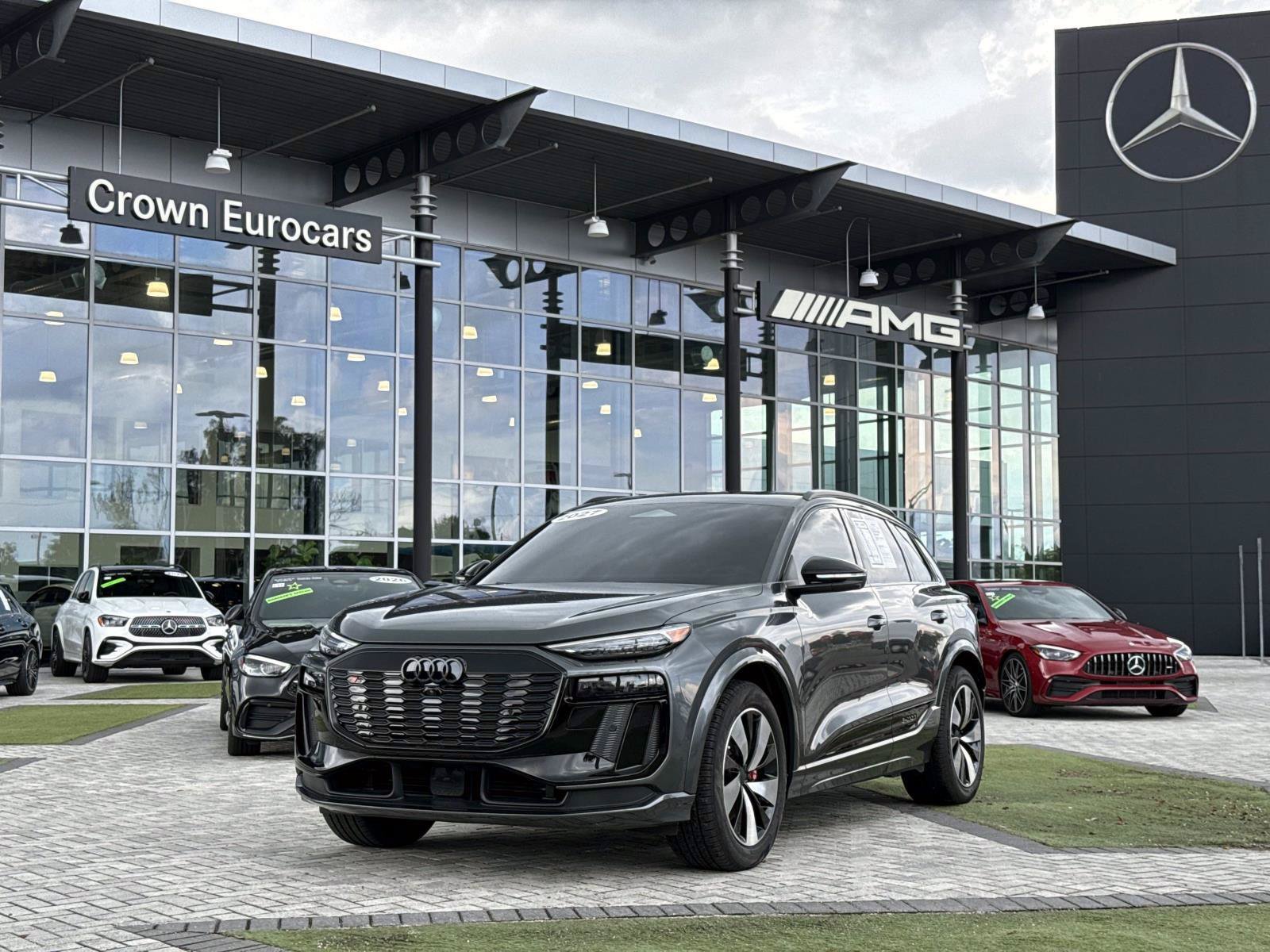  Audi SQ6 e-tron
