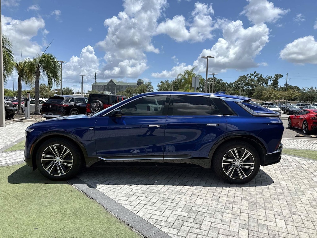 Used 2024 CADILLAC Lyriq Luxury SUV