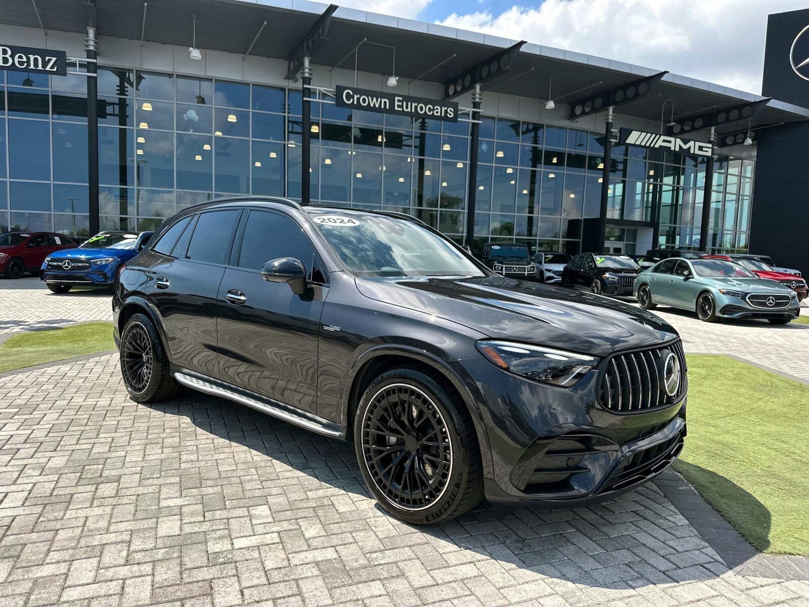 2024 Mercedes Benz GLC 43 AMG photo 2