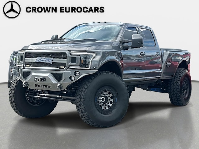 2022 Ford Super Duty F-350 DRW Lariat Truck Crew Cab