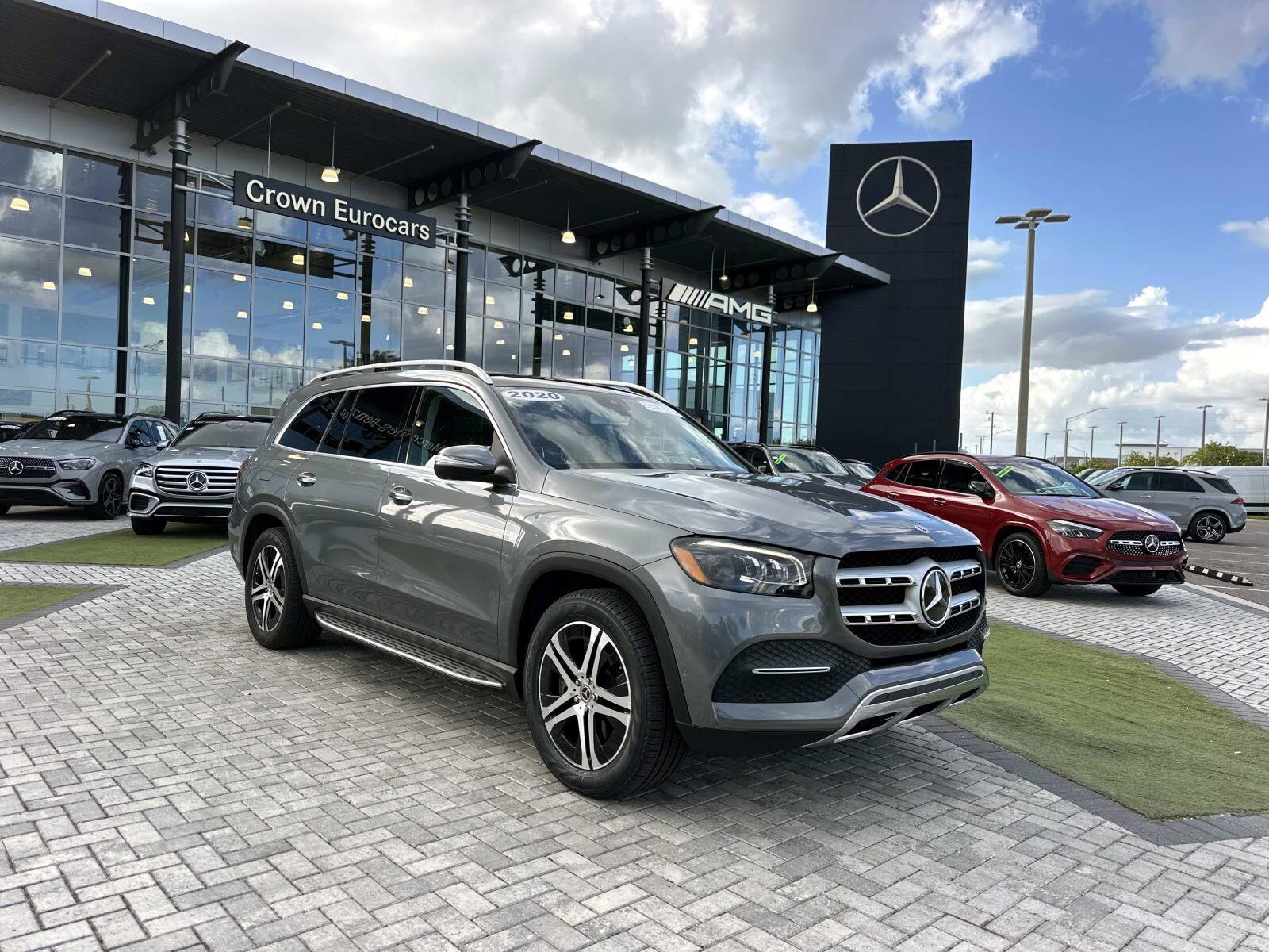 2020 Mercedes Benz GLS 450 photo 2