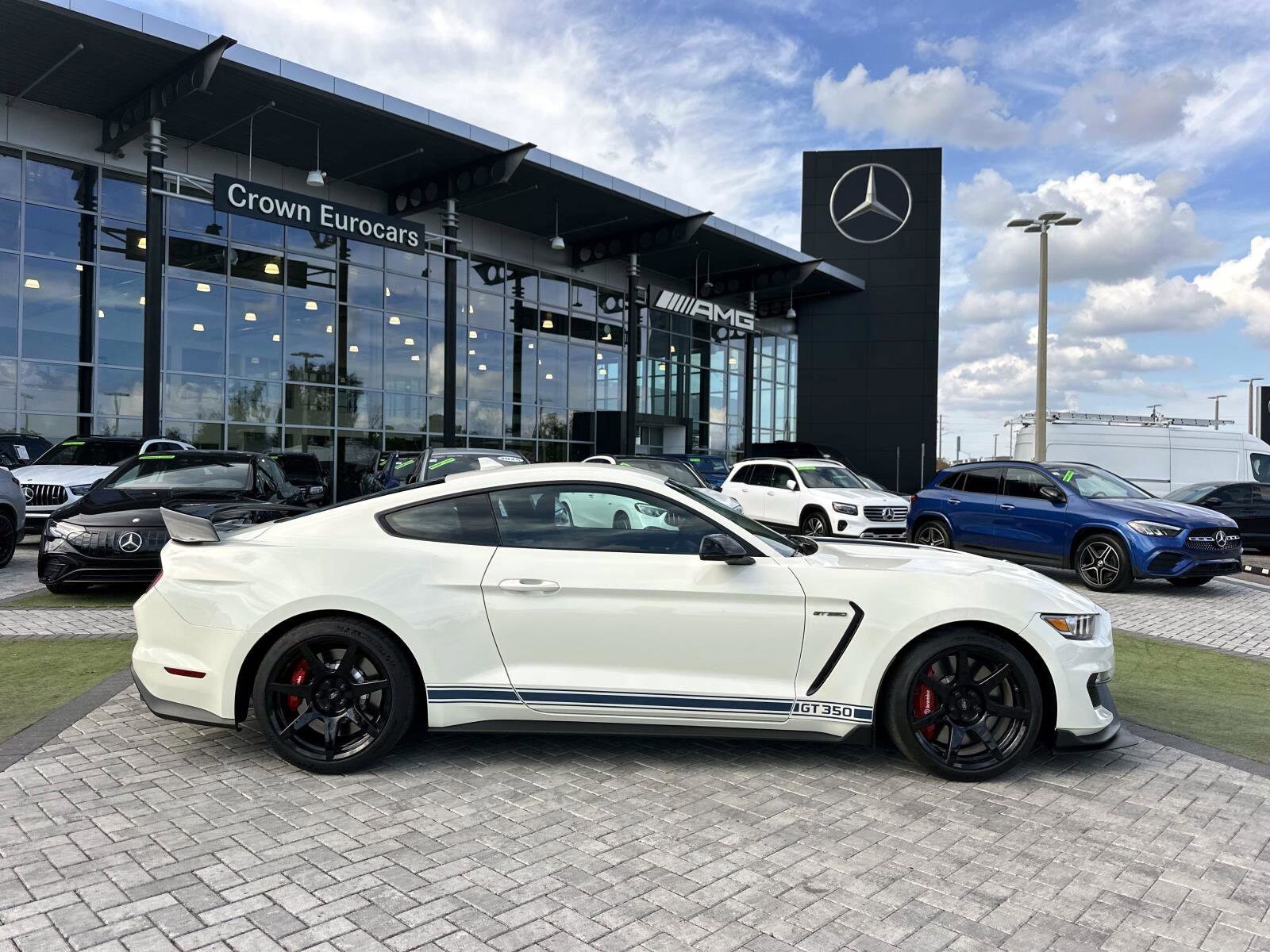 2020 Ford Mustang Shelby GT350R Heritage Edition photo 3