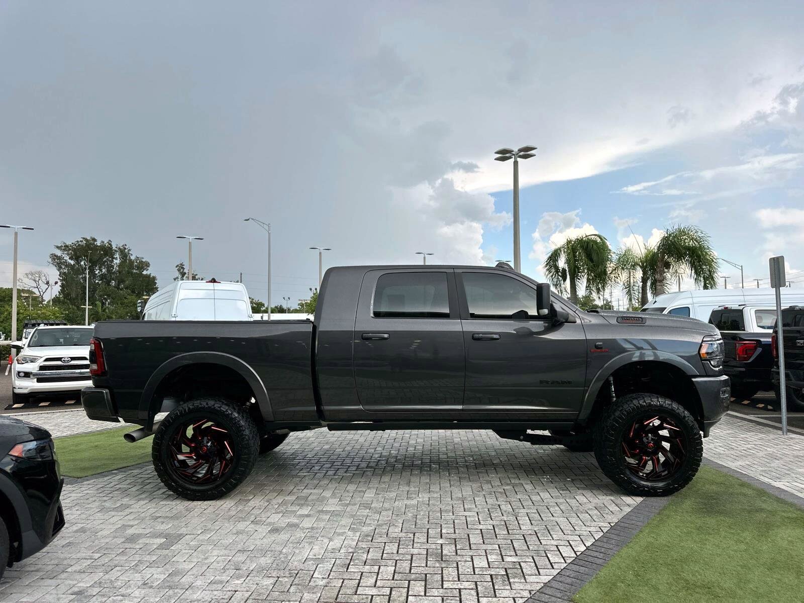 2021 Ram 2500 Limited photo 3