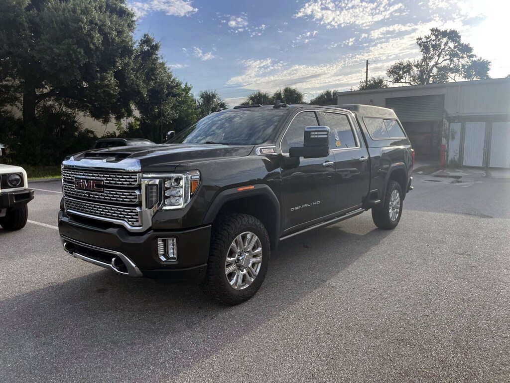 Used 2023 GMC Sierra 2500HD Denali Truck Crew Cab