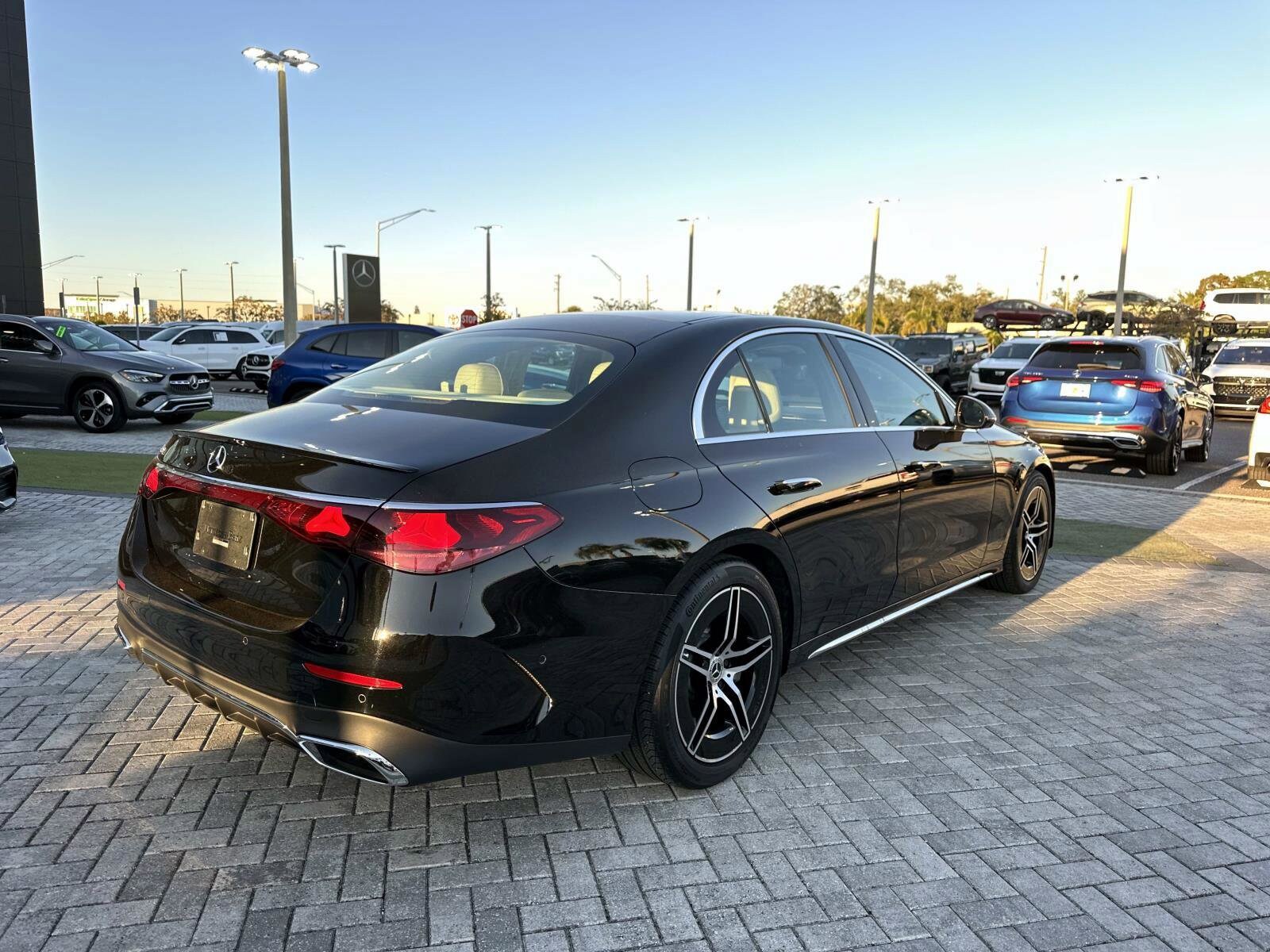 2025 Mercedes Benz E 350 photo 4