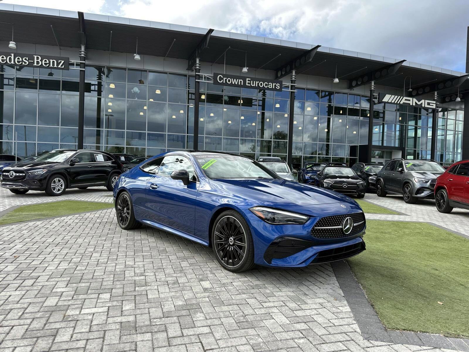 2025 Mercedes Benz CLE 300 4MATIC photo 2