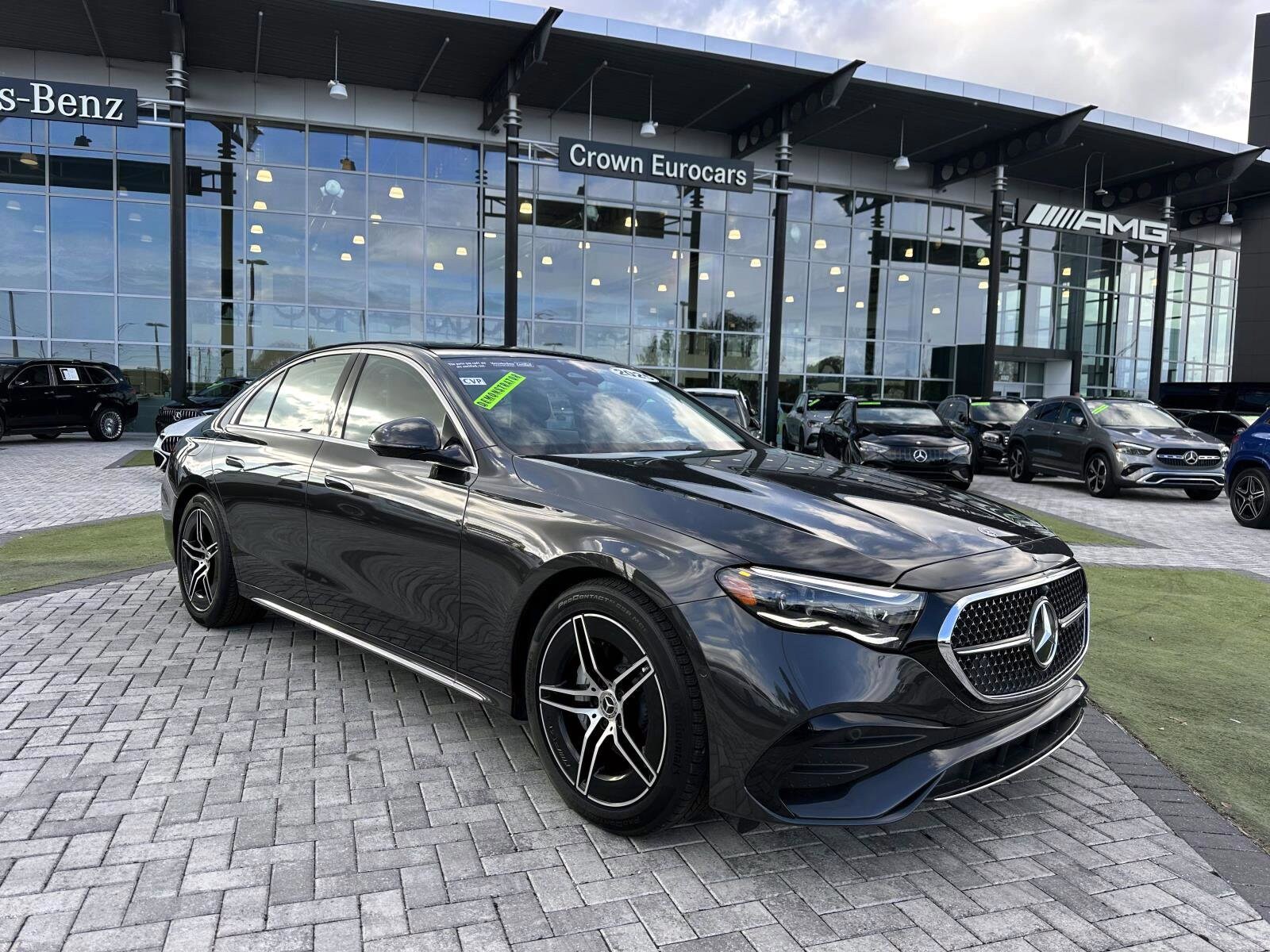 2025 Mercedes Benz E 350 photo 2