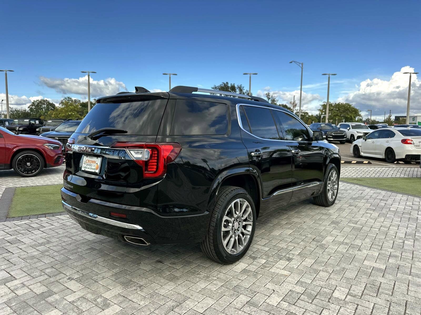 2023 Gmc Acadia Denali photo 4