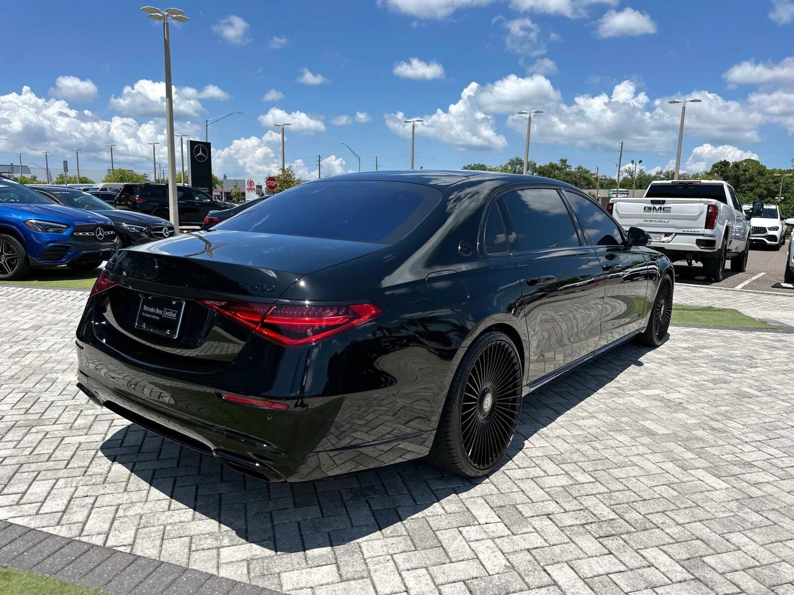 2021 Mercedes Benz S Maybach 580 photo 4