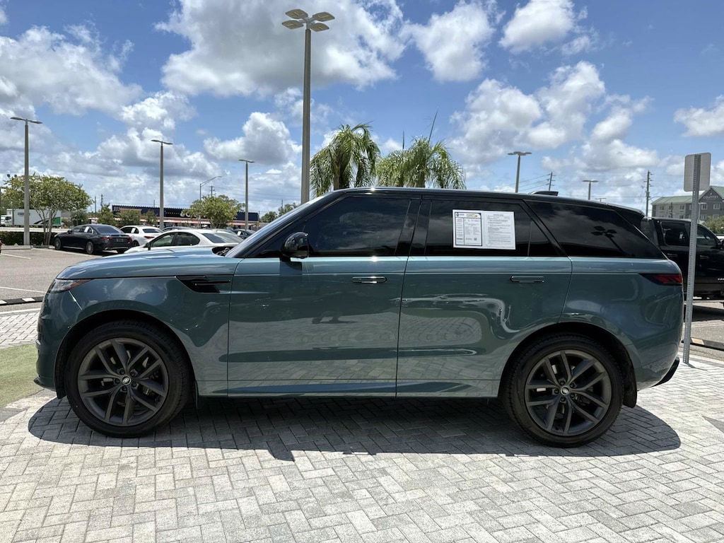 Used 2024 Land Rover Range Rover Sport Dynamic SE SUV