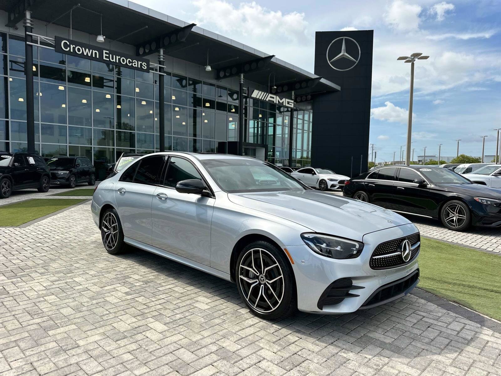 2022 Mercedes Benz E 450 4MATIC photo 2