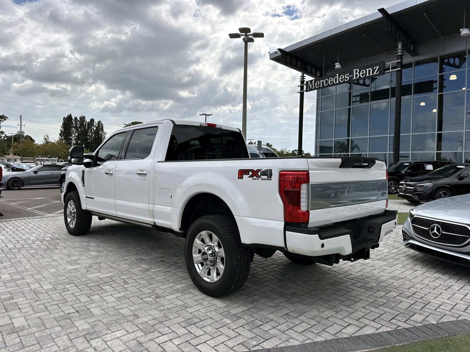 2019 Ford F-250 Platinum photo 3