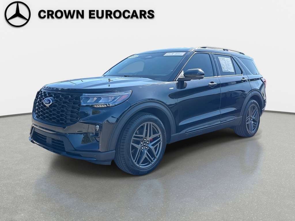 Used 2025 Ford Explorer ST-Line SUV