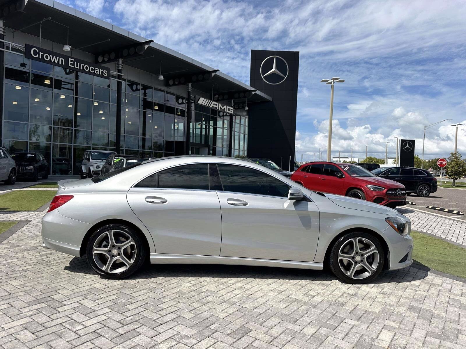 2014 Mercedes Benz CLA 250 photo 3