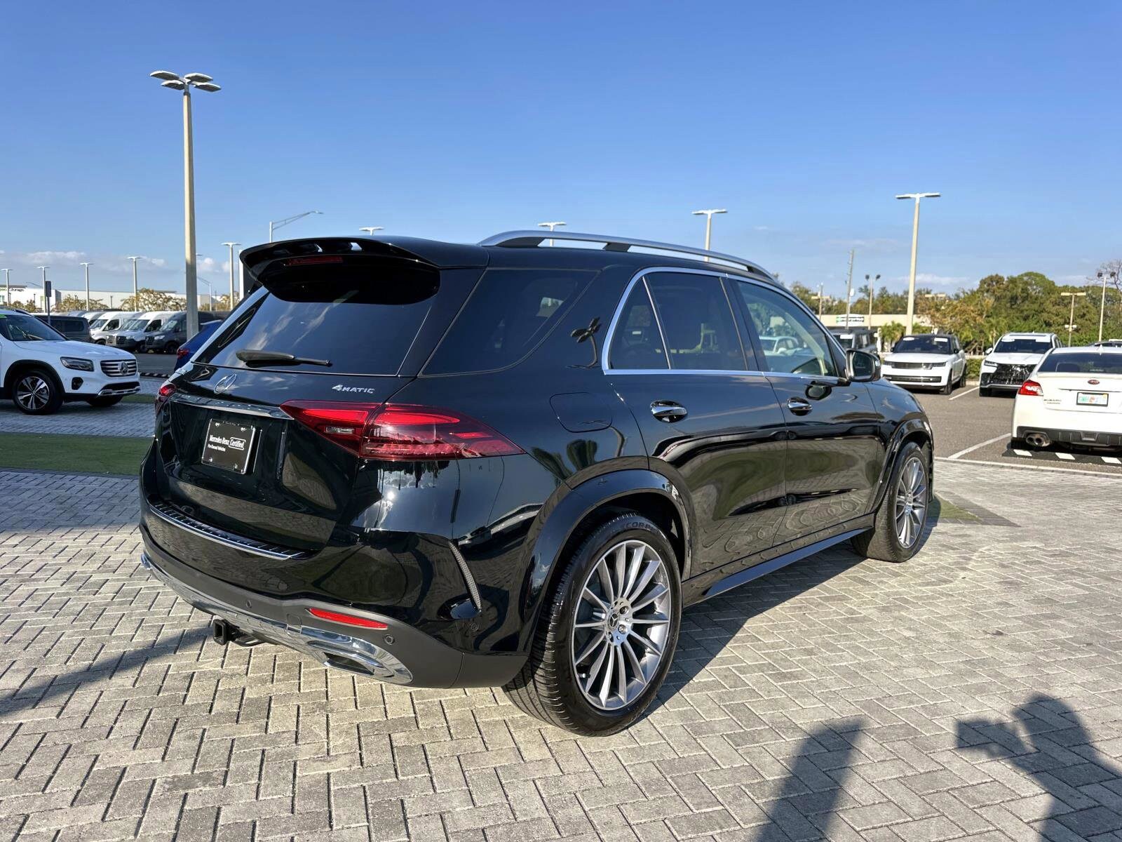 2024 Mercedes Benz GLE 350 4MATIC photo 4