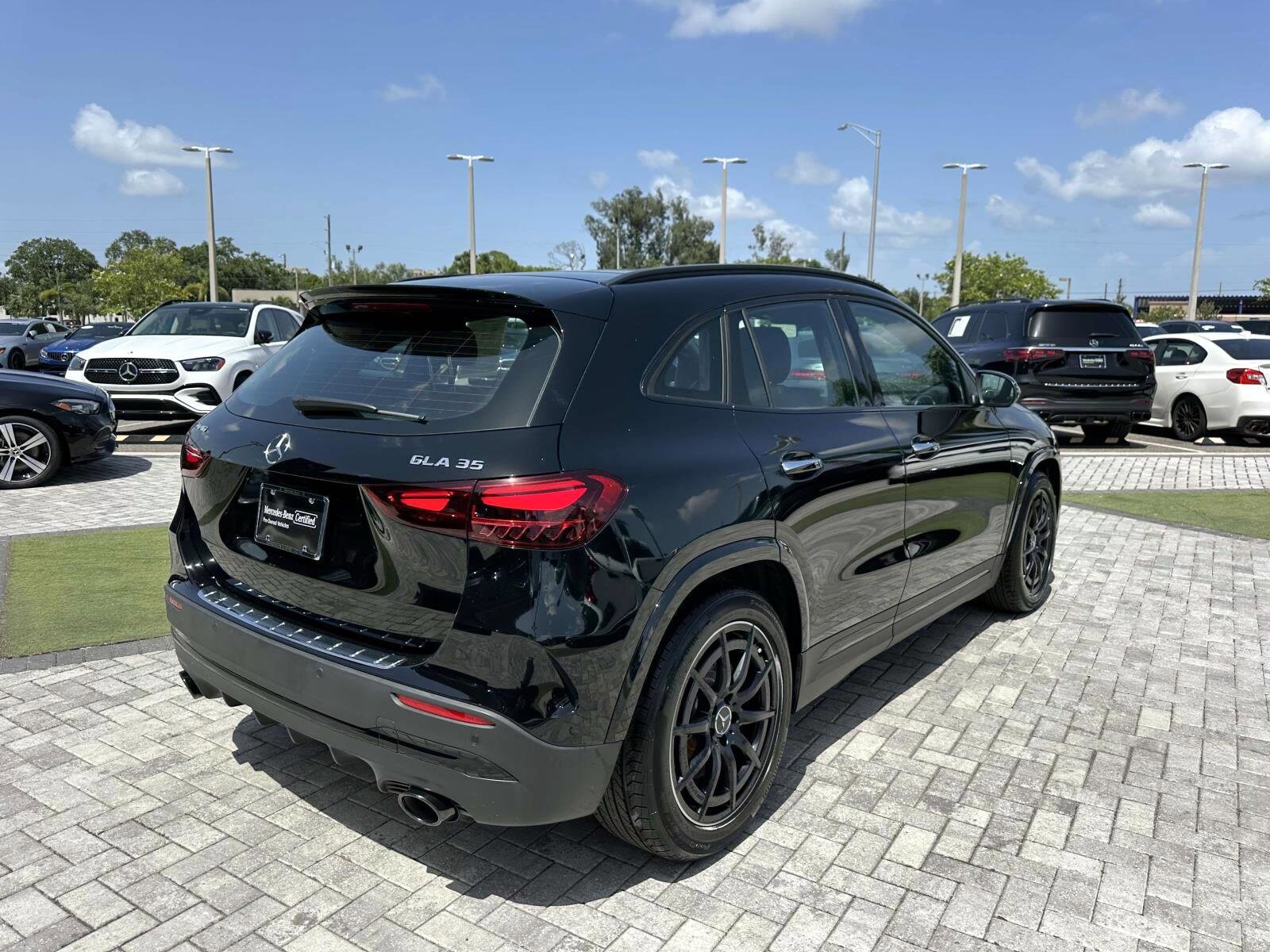 2025 Mercedes Benz GLA 35 AMG 4MATIC photo 4