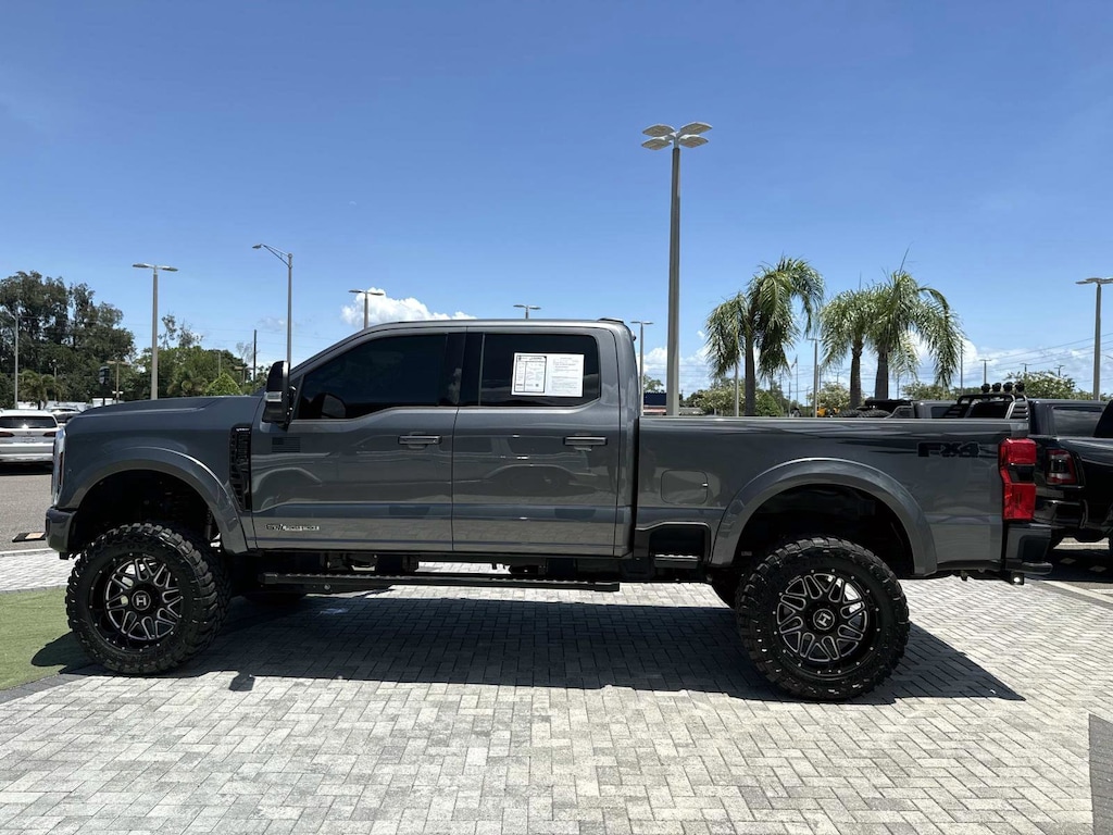 Used 2025 Ford Super Duty F-250 SRW Lariat Truck Crew Cab