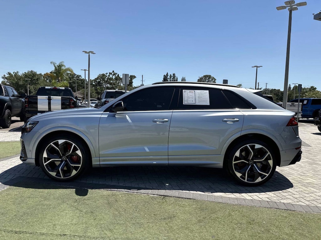 Used 2024 Audi RS Q8 4.0T SUV