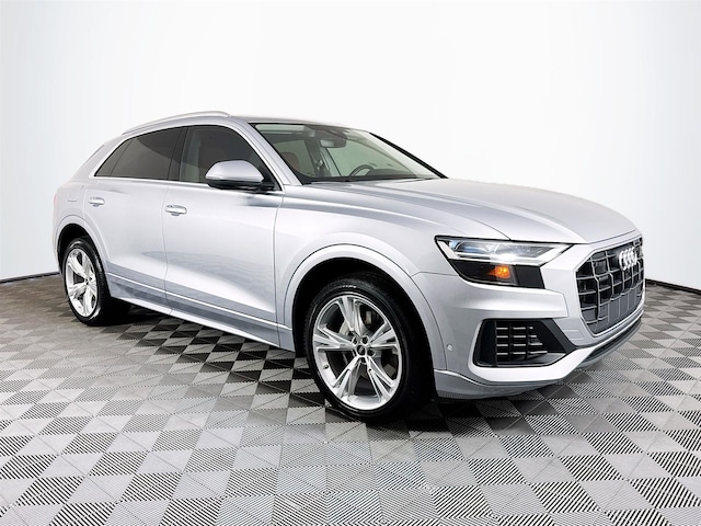 2022 Audi Q8 55 Premium SUV