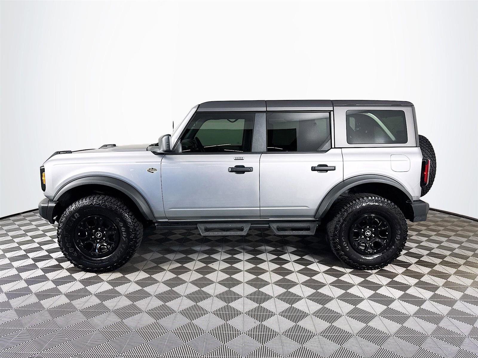 2023 Ford Bronco Wildtrak photo 3