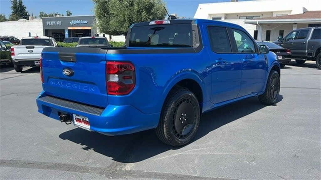 New 2025 Ford Maverick Lobo Standard Truck