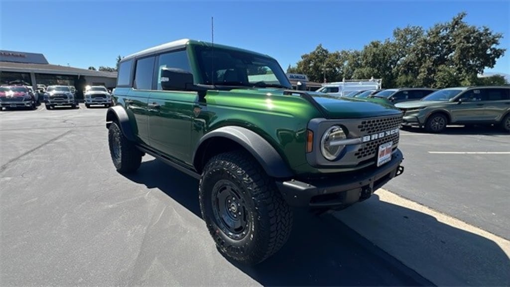 New 2025 Ford Bronco Badlands SUV