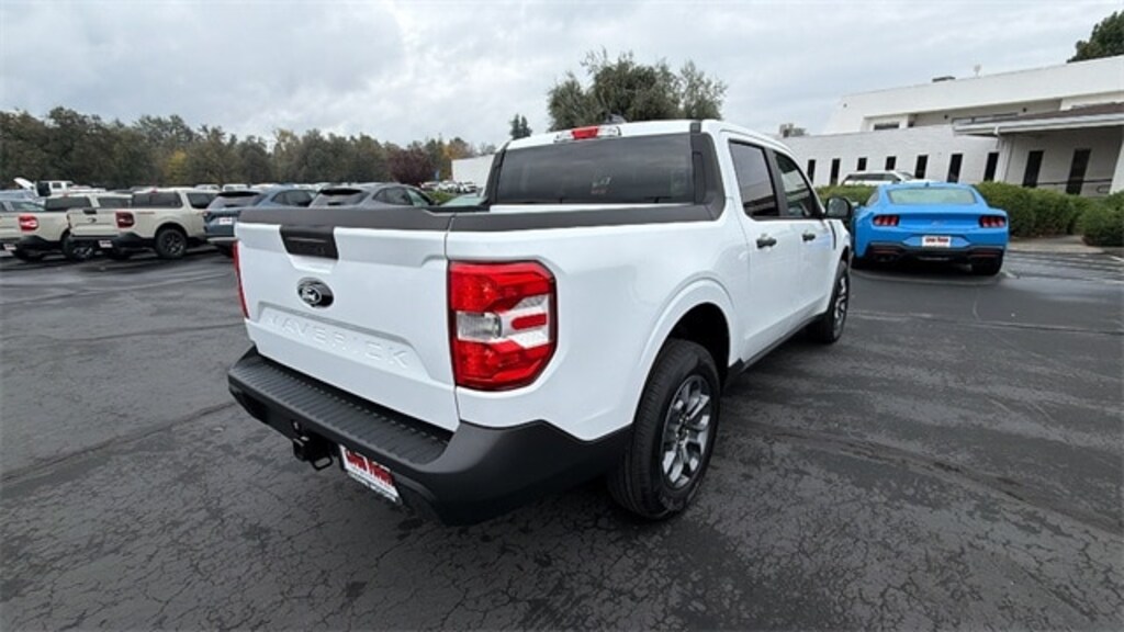 New 2025 Ford Maverick XLT Truck