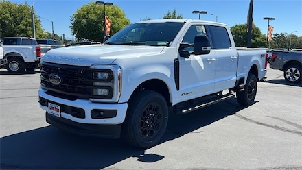 2024 Ford F-250SD Lariat Truck