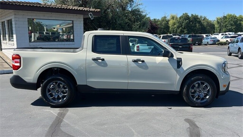 New 2025 Ford Maverick XLT Truck