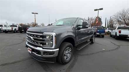 2026 Ford F-250SD Lariat Truck