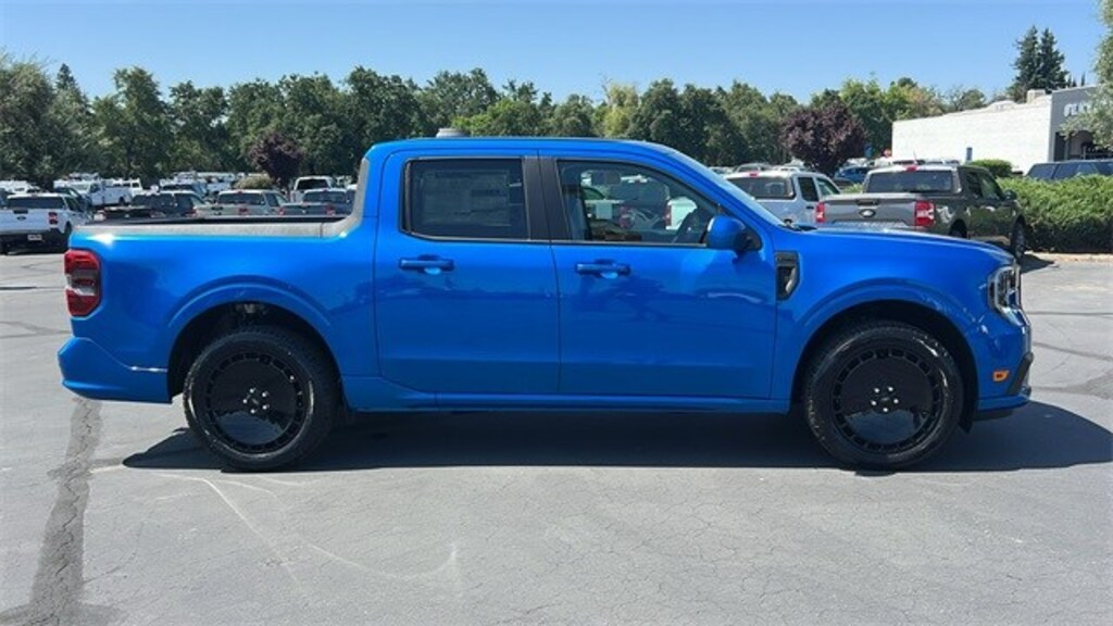 New 2025 Ford Maverick Lobo Standard Truck