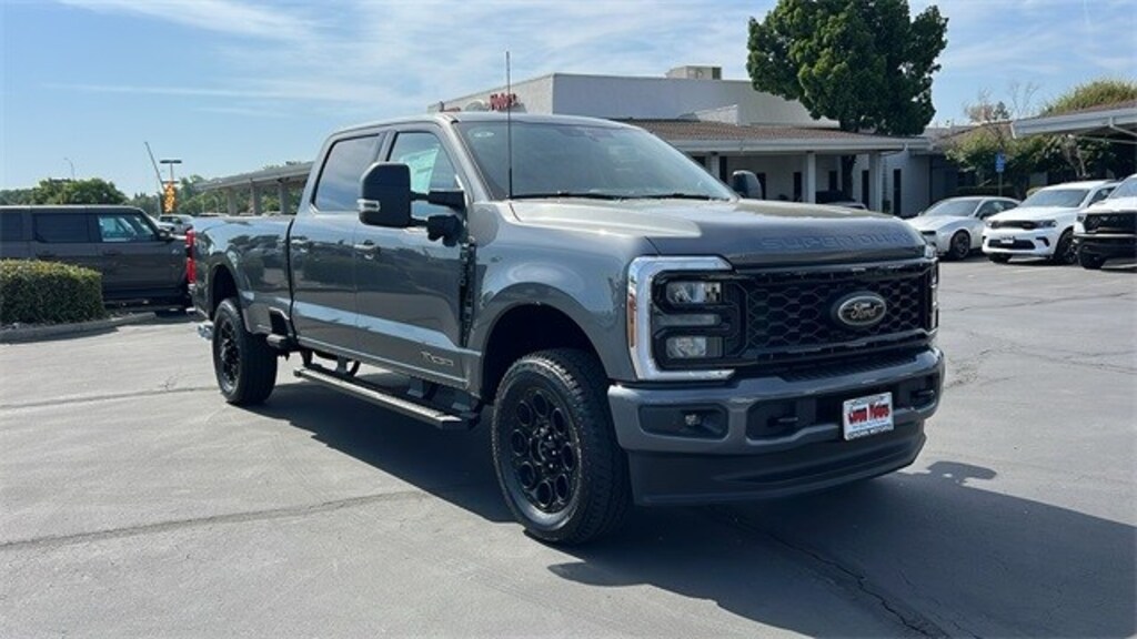 New 2025 Ford F-250SD XLT Truck