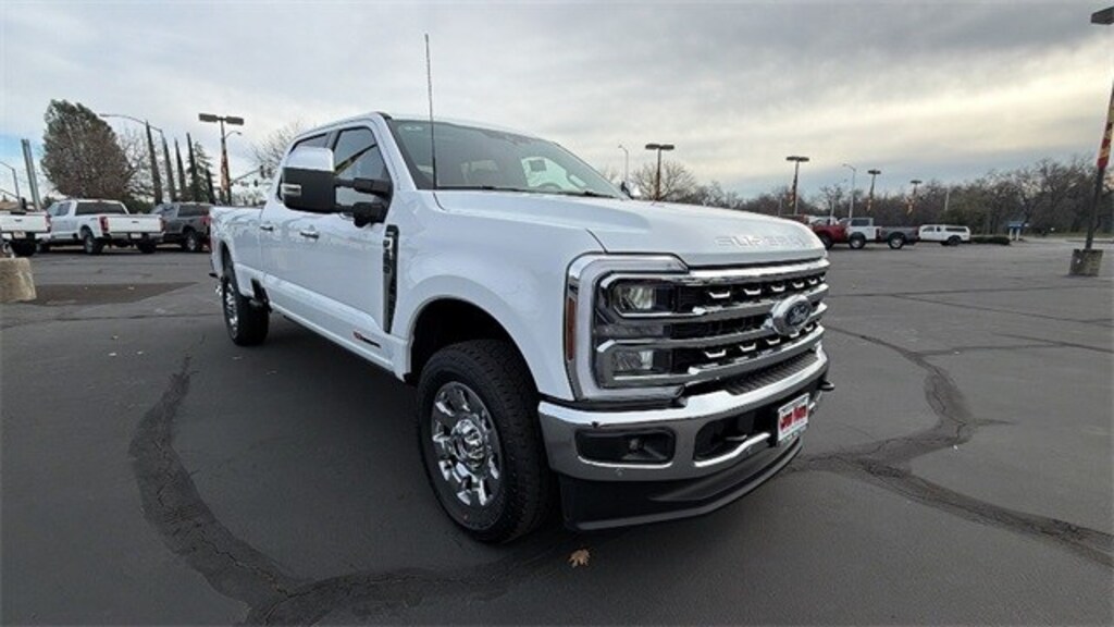New 2026 Ford F-350SD Lariat Truck