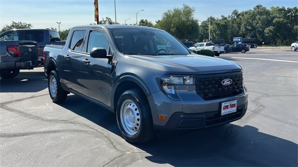 New 2025 Ford Maverick XL Truck