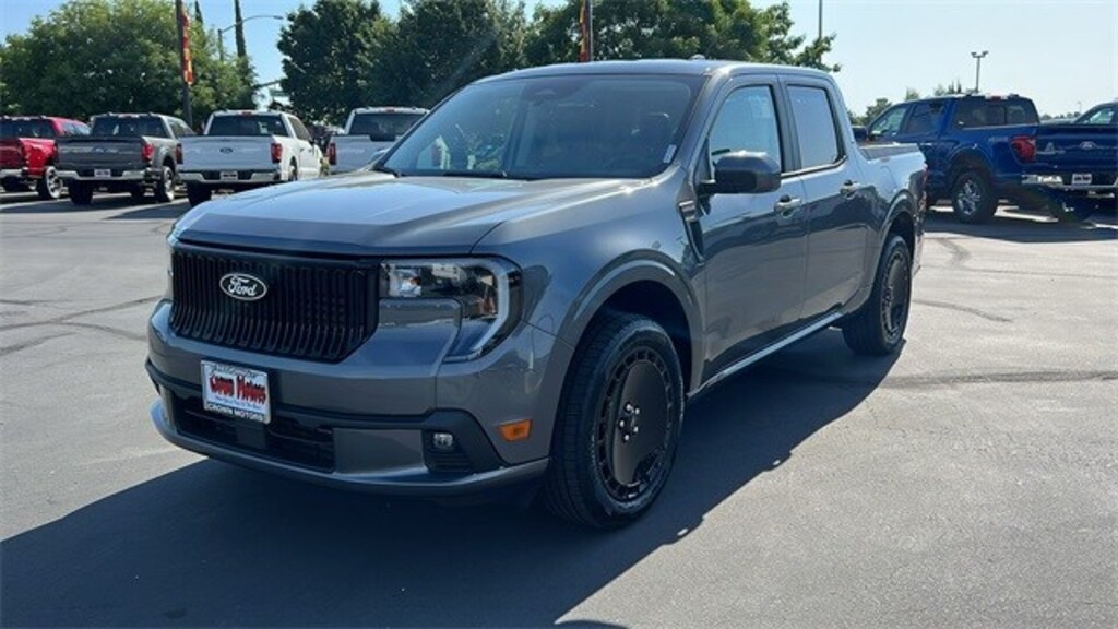 New 2025 Ford Maverick Lobo Standard Truck