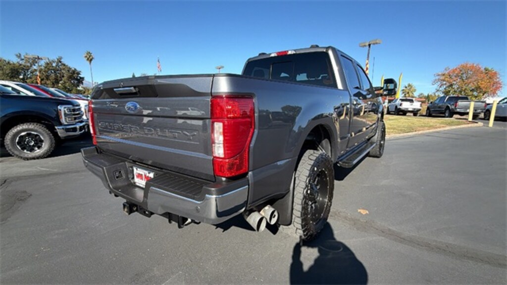 Used 2022 Ford F-250  Truck Crew Cab