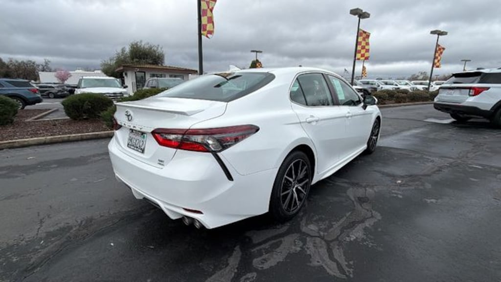 Used 2024 Toyota Camry SE Sedan