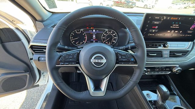 2025 Nissan Altima SL - Photo 26