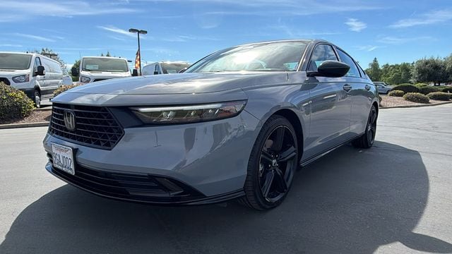 2023 Honda Accord Hybrid Sport-L - Photo 9