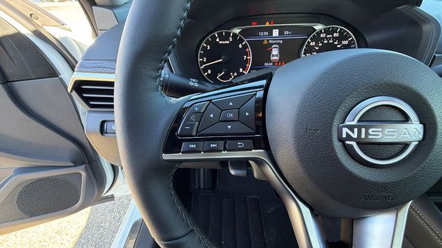 2025 Nissan Altima SL - Photo 27