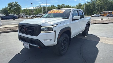 2023 Nissan Frontier PRO-4X Truck Crew Cab