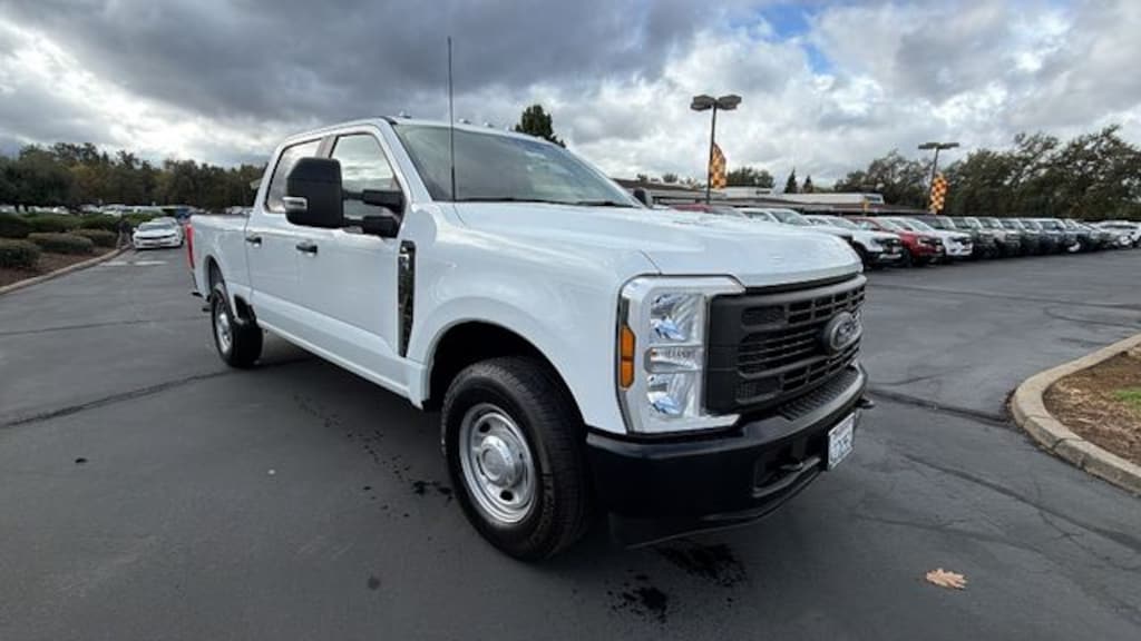 Used 2024 Ford F-350 XL Truck Crew Cab