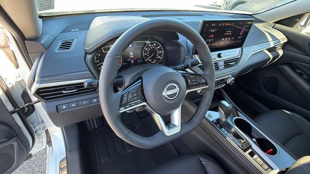 2025 Nissan Altima SL - Photo 31
