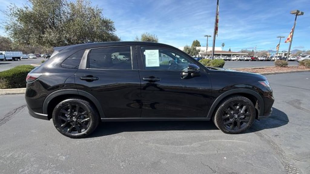 Used 2023 Honda HR-V Sport AWD SUV