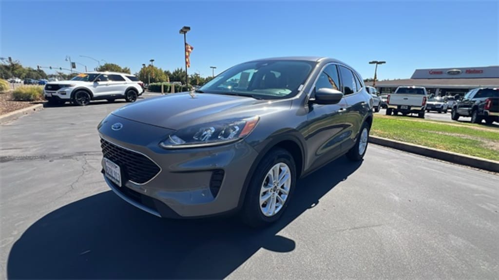 Used 2021 Ford Escape SE SUV