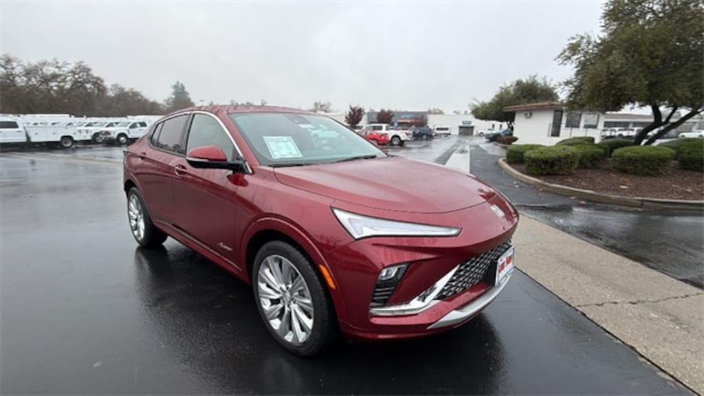 Used 2024 Buick Envista Avenir SUV