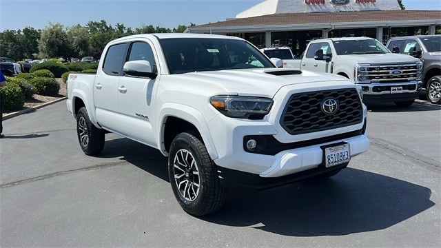 Used 2022 Toyota Tacoma TRD Sport with VIN 3TMCZ5AN6NM490331 for sale in Redding, CA
