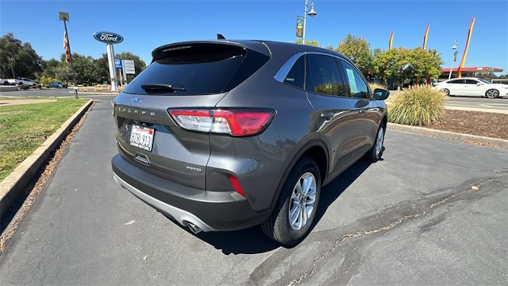 Used 2021 Ford Escape SE SUV